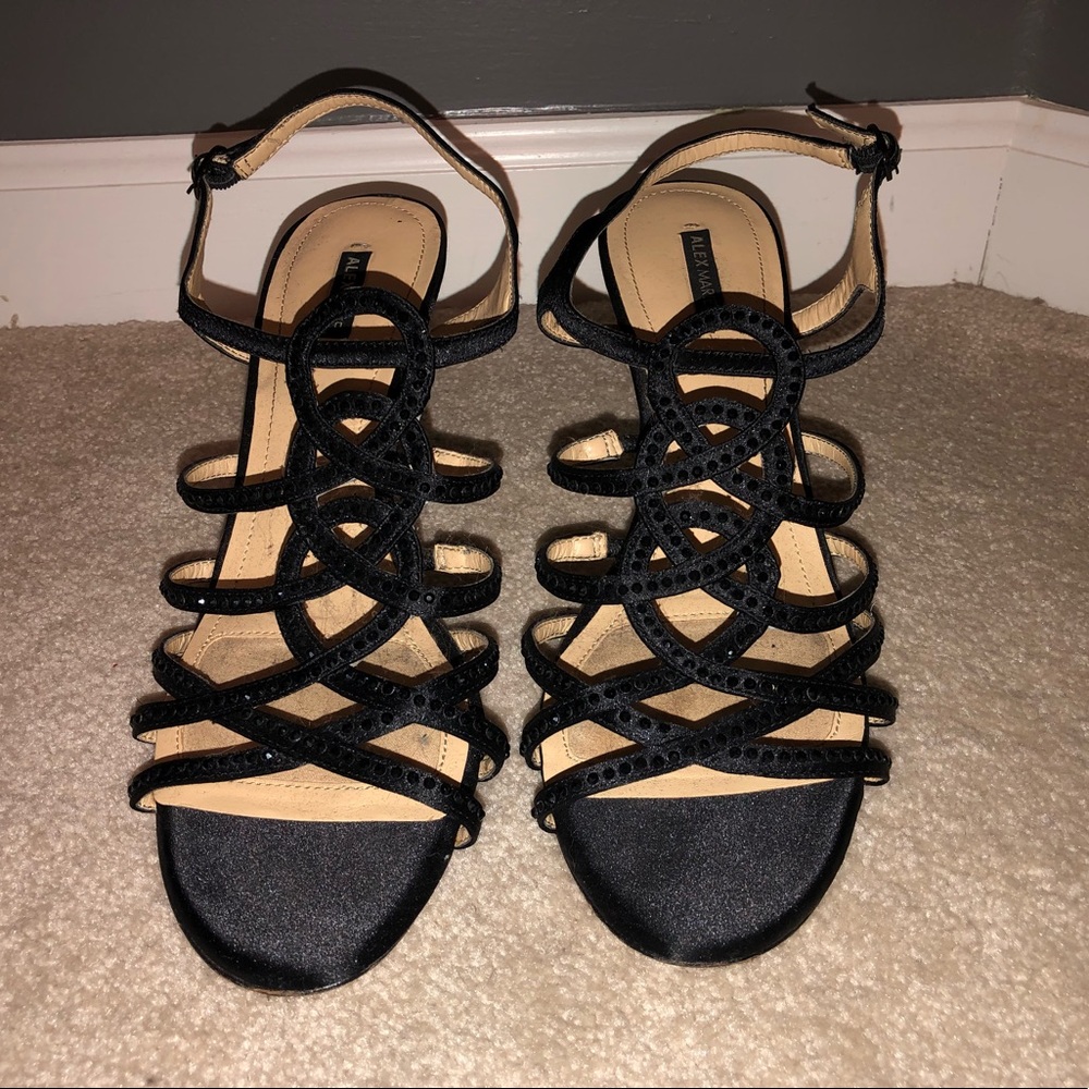 Black Formal Heels